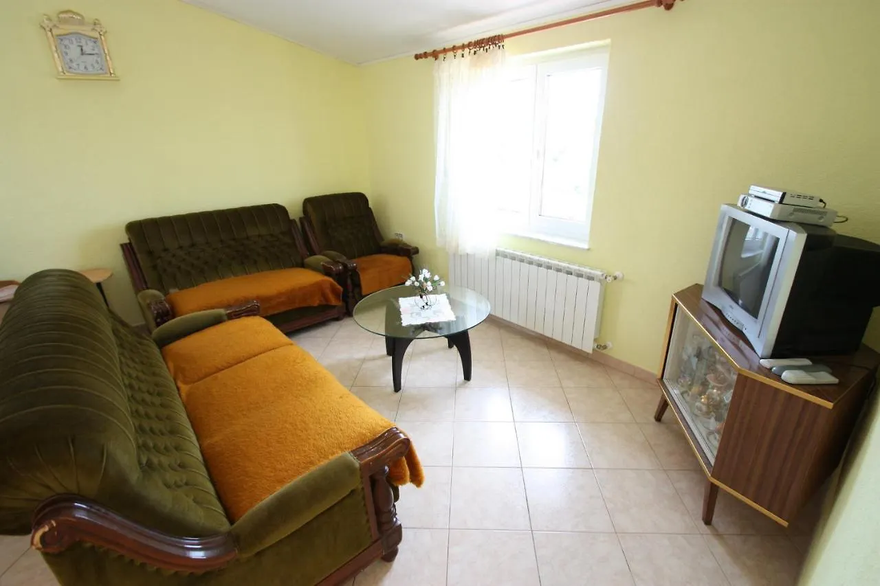 Blazic Apartment Jadranovo