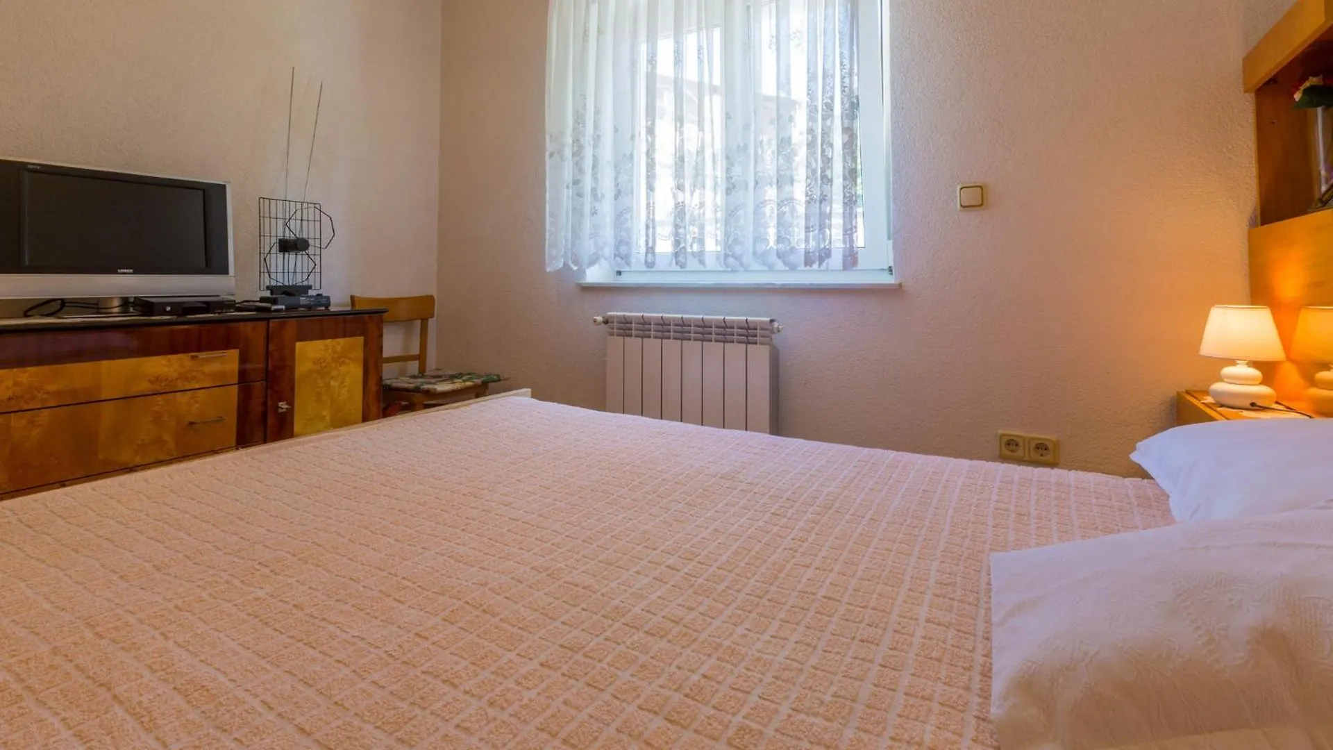 Blazic Apartment Jadranovo